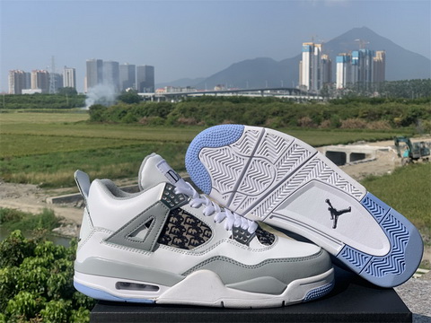 Air Jordan 4-376